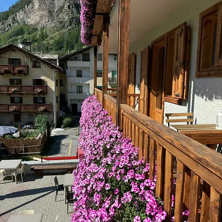 Ondezana 2* Cogne
