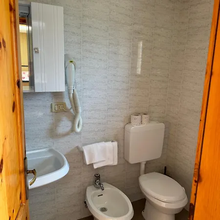 Ondezana Hotel 2*